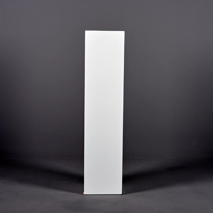 Amesbury Tall Corner Planter