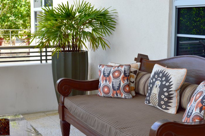 San Jose Tall Fluted Round Planter