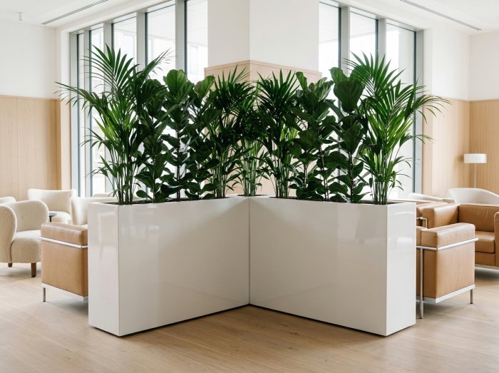 Amesbury Tall Corner Planter